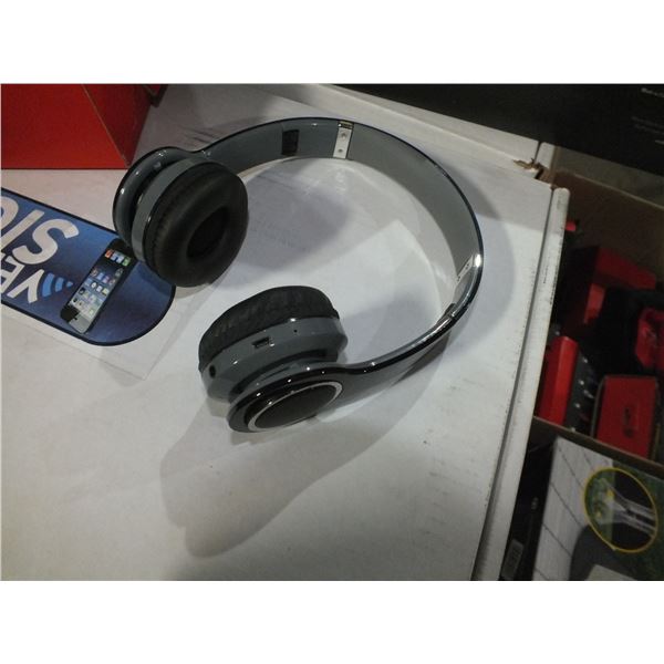Stereo / Bluetooth Headphones