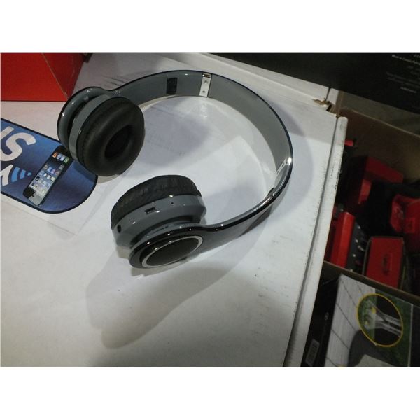 Stereo / Bluetooth Headphones