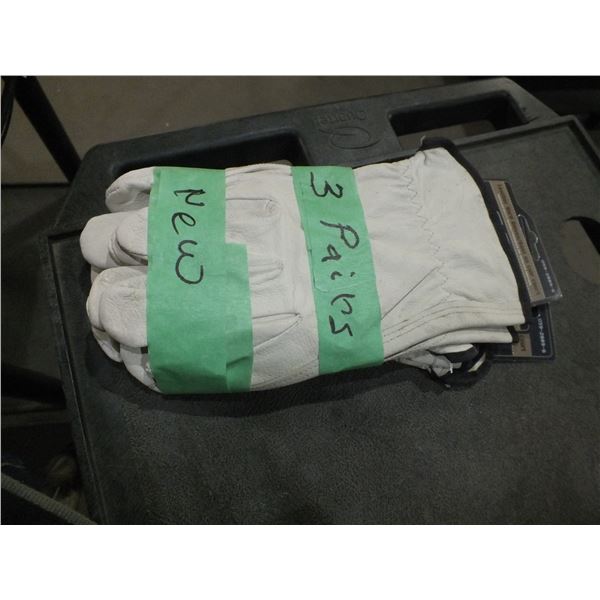 3 Pair Of Leather Yard Gloves