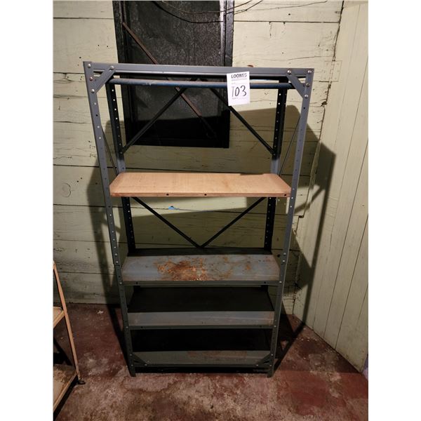 METAL SHELVING