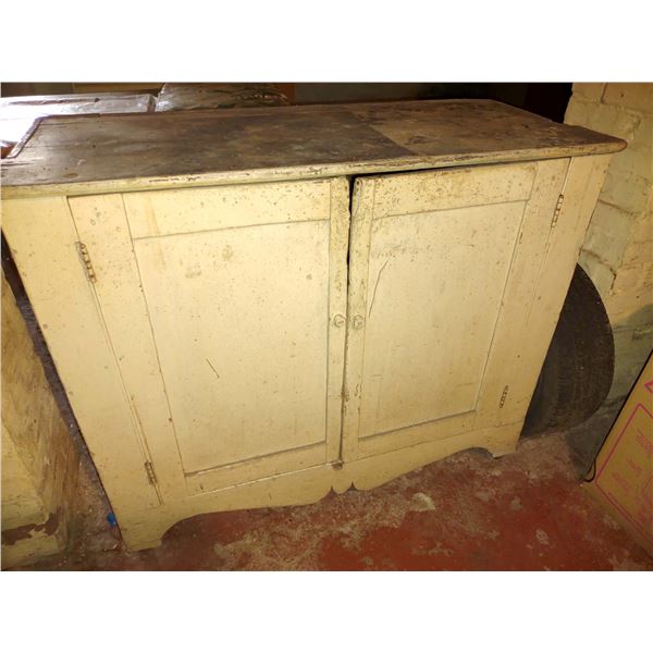 PRIMITIVE ANTIQUE WOODEN CABINET (IVORY)
