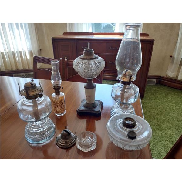 COLLECTION OF ANTIQUE GLASS LAMPS LOT