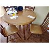 Image 1 : 5 PC SOLID OAK DINETTE SET
