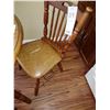 Image 2 : 5 PC SOLID OAK DINETTE SET