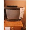 Image 1 : 12" SYLVANIA TV