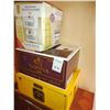 Image 1 : 3 BOXES FULL OF SEWING MATERIAL