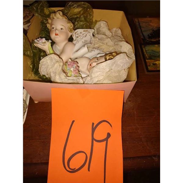 PAIR OF VINTAGE LOFTON CHINA CHERUBS