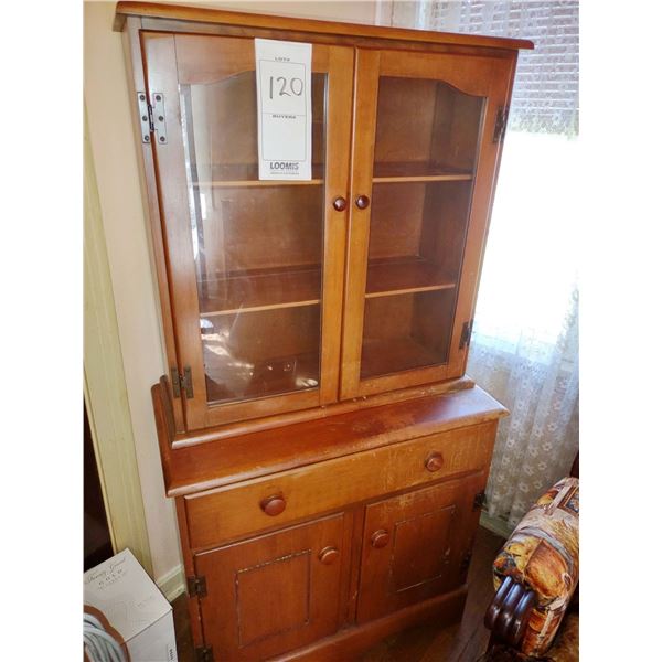 BUNDLE LOT: TEMPLE STUART HARD ROCK MAPLE CHINA CABINET