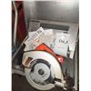 Image 1 : BLACK & DECKER CIRCULAR SAW W/ 2 EXTRA BLADES