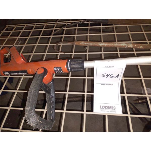 BLACK & DECKER WEED TRIMMER