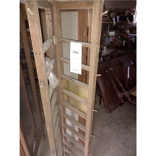 CLOSET DIVIDER