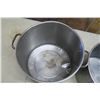 Image 3 : 2 Large Stainless Pots (12 & 13in. Wide) & 2 Stainless Spoons