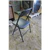 Image 4 : 4 Metal Folding Chairs - Black
