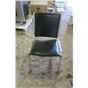 Image 3 : 4 Metal Frame Event Chairs