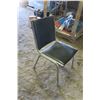 Image 4 : 4 Metal Frame Event Chairs