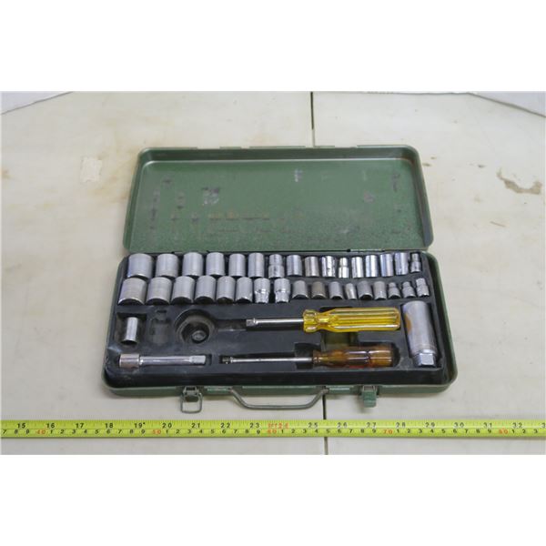 1/4" & 3/8" Drive Sockets & 1/4" Drivers