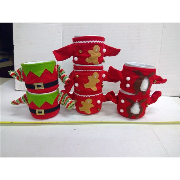 7x Cozy Mugs w/ Knit Sleeves