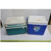 Image 1 : 2 Small Coleman Coolers