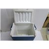 Image 5 : 2 Coolers - 1 Coleman, 1 Generic
