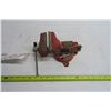 Image 2 : 3 1/2" Swivel Bench Vise