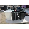 Image 3 : 3 Plastic Garbage Cans - 20-30L