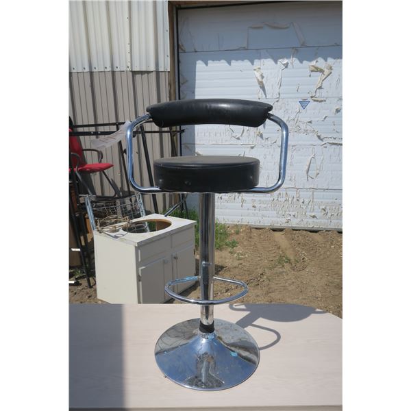 Modern Metal Bar Stool