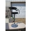 Image 2 : Modern Metal Bar Stool