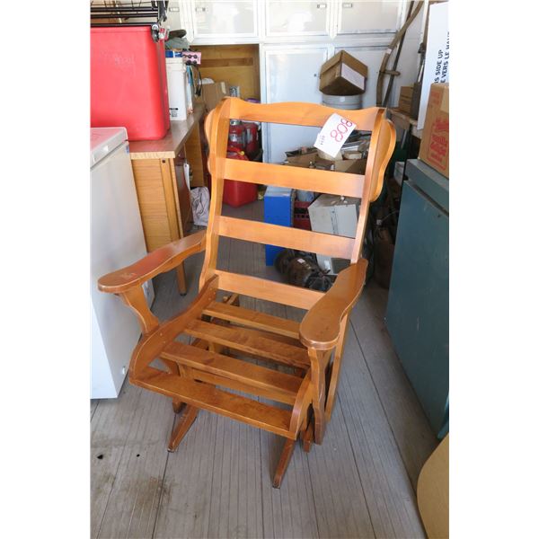 Rocker - Shipping Dim. 26x28x38"