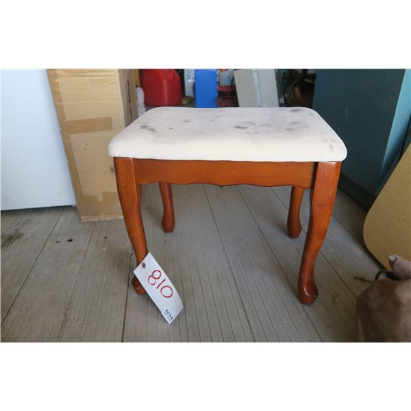 Foot Stool 14x19x17in.