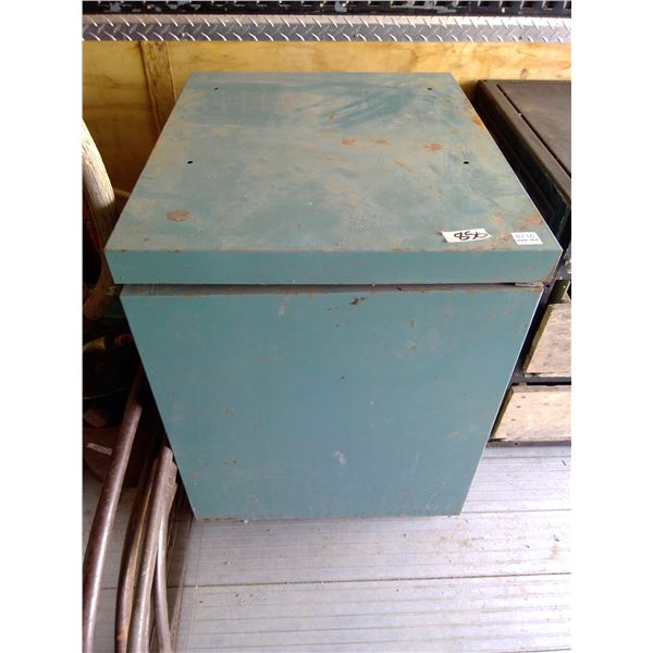 22x 26 1/2 x 31" Tool Cabinet