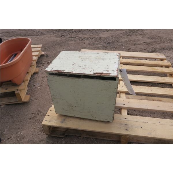 Wood Crate w/ Spray Paints 10x14x14H"