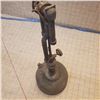 Image 3 : vintage coleman like oil lamp