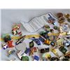 Image 4 : Lot of approx. 200 pins. US states, Canadian provinces, cities & more.