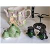Image 2 : Ornamental teapot, Vintage owl salt & pepper shakers.