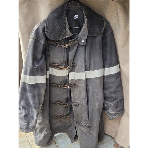 Chieftain Safety Supply Fire coat.