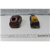 Image 2 : 2 Medium Wood Cars