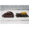 Image 3 : 2 Medium Wood Cars