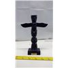 Image 1 : Black Totem Pole