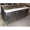 Image 2 : BEVERAGE AIR 3 DOOR REFRIDGERATED PREP TABLE