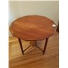 Image 5 : Drop Leaf Table Cat B
