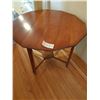 Image 6 : Drop Leaf Table Cat B
