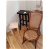 Image 2 : Rocking Chair, Stool & Table Cat B