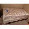 Image 1 : Mattress and Boxspring C