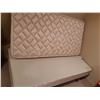 Image 4 : Mattress and Boxspring C