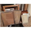 Image 4 : Art & Frames A