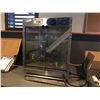 Image 1 : NURXIOVO ELECTRIC FOOD DISPLAY WARMER MODEL LD-1P-M HAS CRACKED DOOR