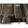 Image 2 : FRYMASTER GAS 2 TRAY DEEP FRYER 16" W