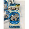 Image 2 : Hersheys Cookies & Cream Candy Bars 8X90g