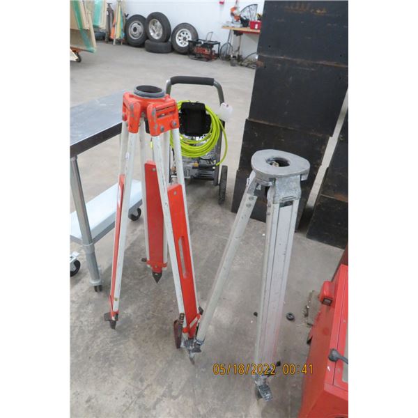 2-Transit Tripod - 2 X $