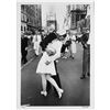 Image 1 : Alfred Eisenstaedt 'V-J Day in Times Square' Limited Edition Photograph